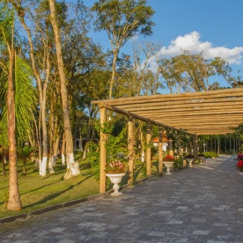 Pergolados de Madeira em Curitiba - Madera Brasil