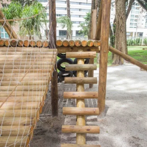 Playground de madeira em Curitiba - Madera Brasil